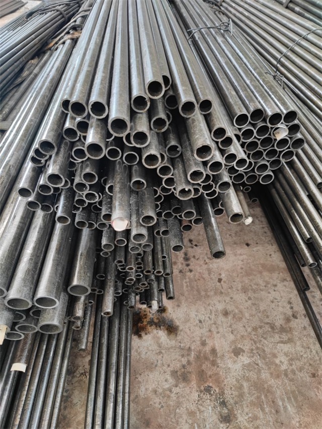 襄阳16mn精密无缝钢管