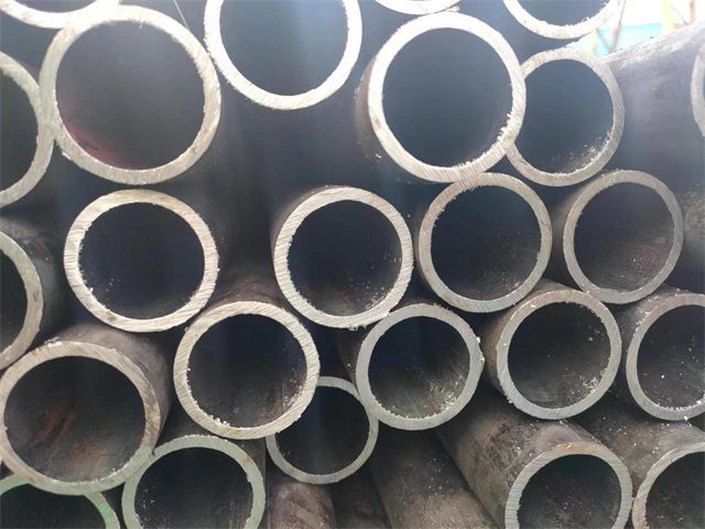 襄阳10#结构用无缝钢管