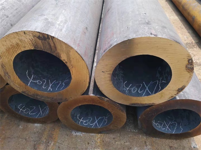 襄阳35#厚壁无缝钢管