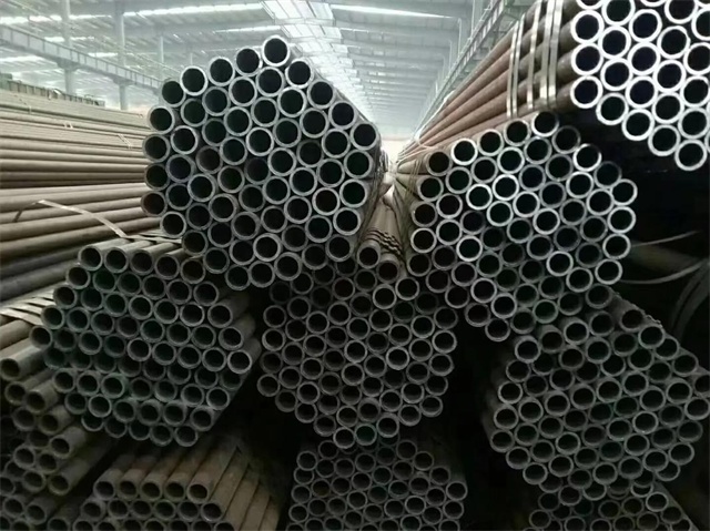 襄阳20#石油裂化用无缝钢管